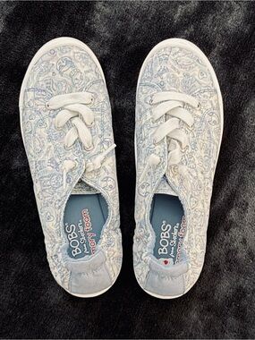 BOBS from Skechers Light Blue Dog & Cat Patterned Women’s Slip-On Sneakers